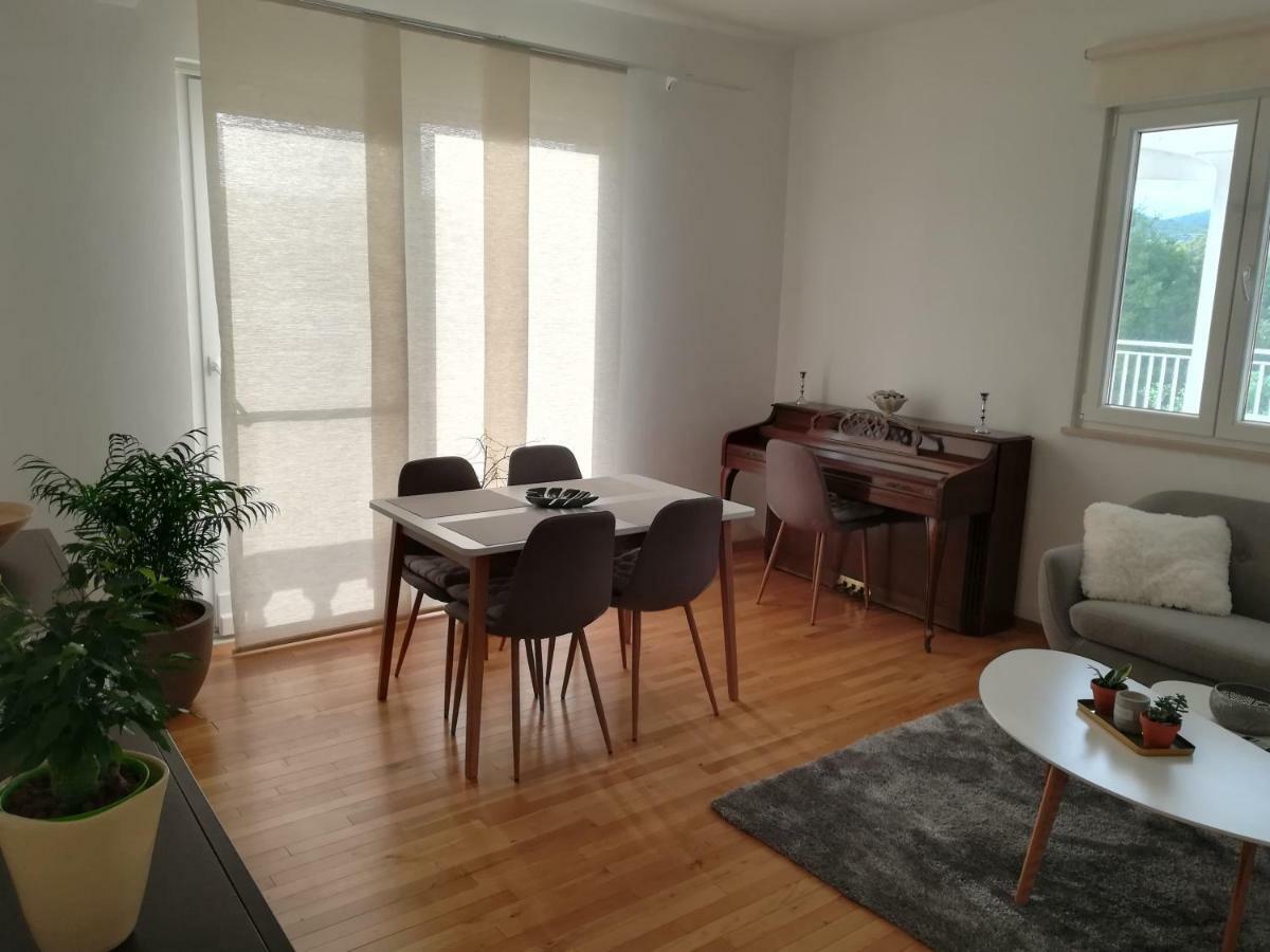 The Piano Apartment ซาวาลาติซา ภายนอก รูปภาพ